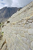 Ollantaytambo, the archeological complex, stone walls